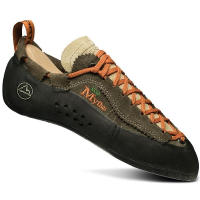 A true all around shoe with amazing comfort and fit.