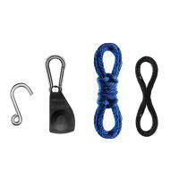 Secure your boat's bow and stern quickly and easily. A simple ratchet system lets you do away with bungee cords and time-consuming knots.