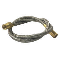 Use the JetLink hose to daisy-chain Jetboil and Eureka! multi-burner stoves together to create a large outdoor stovetop.