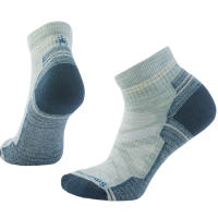 Smartwool Women’s Hike Light Cushion Ankle Socks combine Merino wool, breathable mesh zones, a women’s-specific fit and durable light cushioning for trail comfort.
